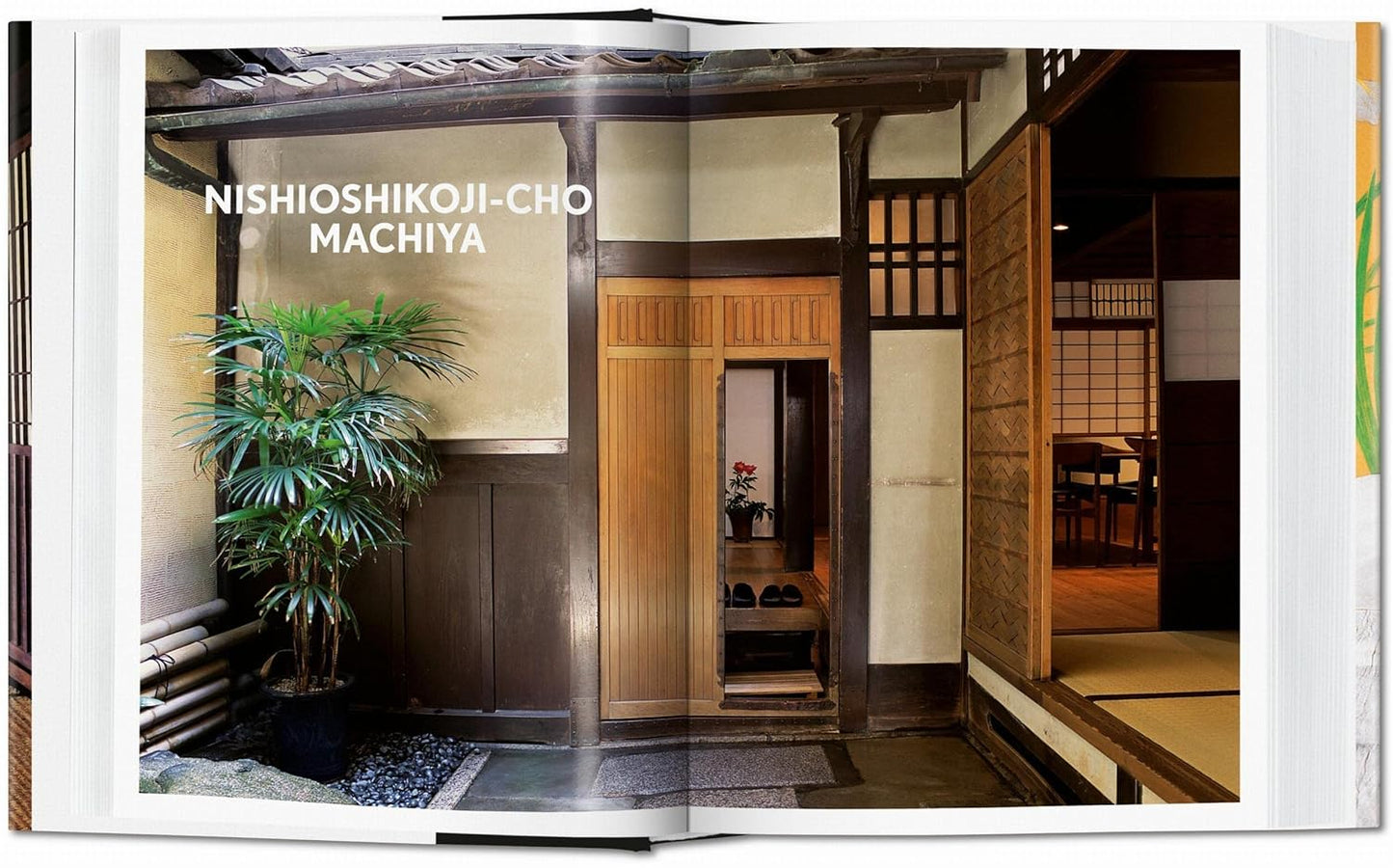 Livro Living in Japan de Taschen