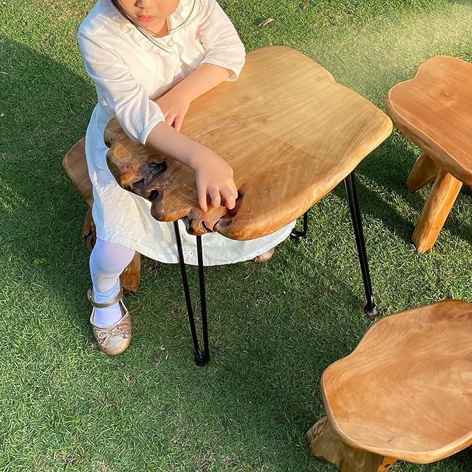 Mesa de apoio em madeira natural